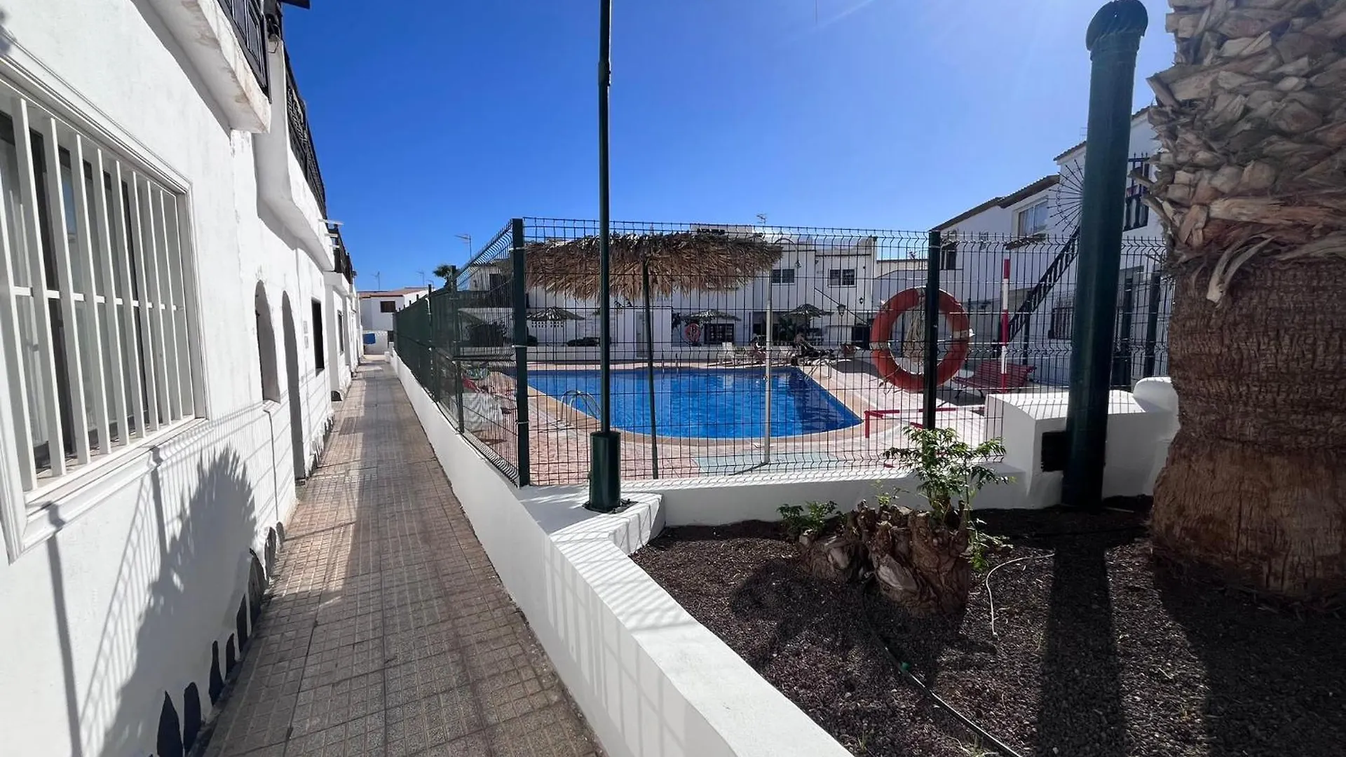 Blu Sky Dream -Chayofita Apartment Costa Del Silencio Spain