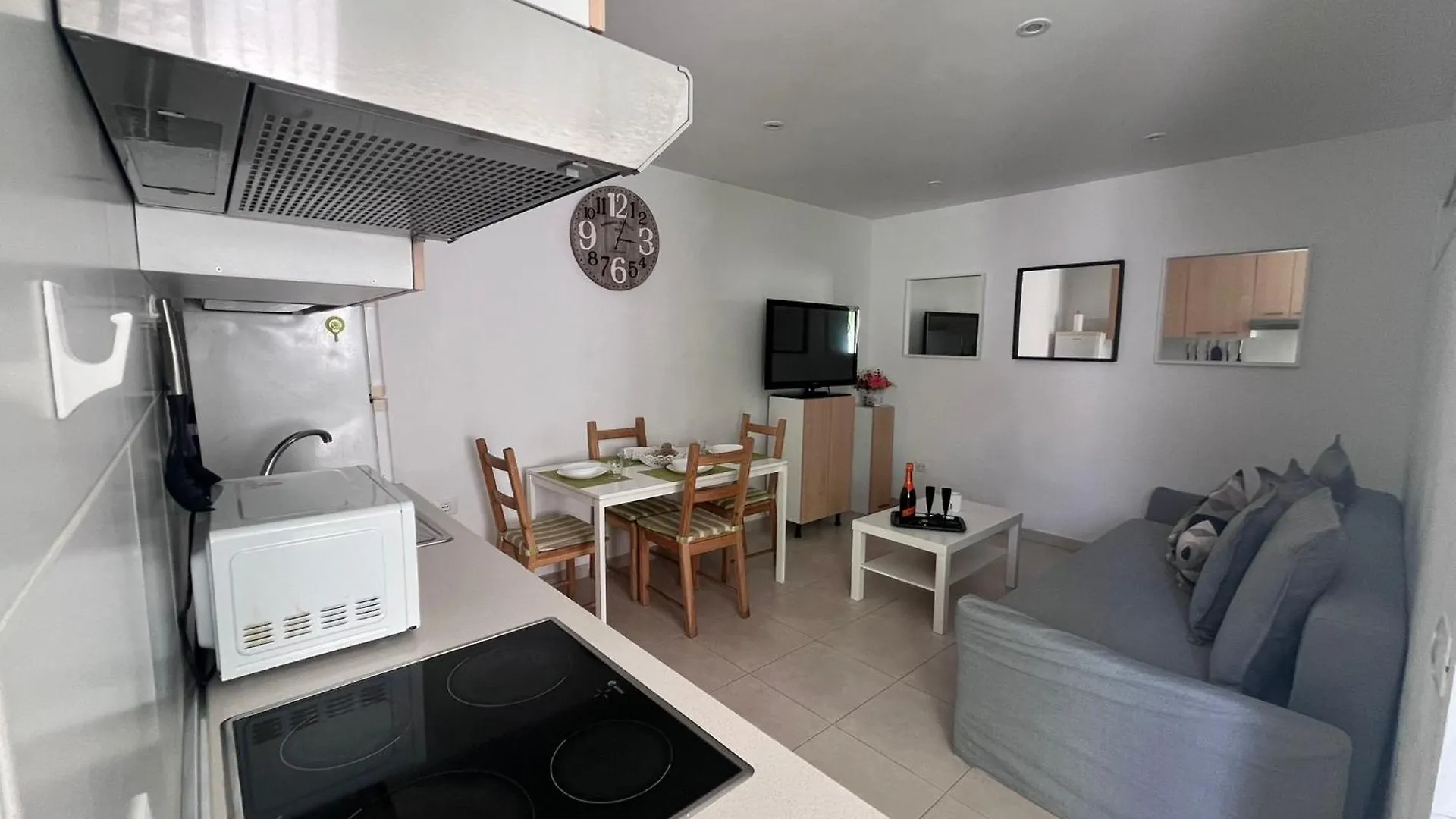 Apartamento Blu Sky Dream -Chayofita Costa del Silencio España